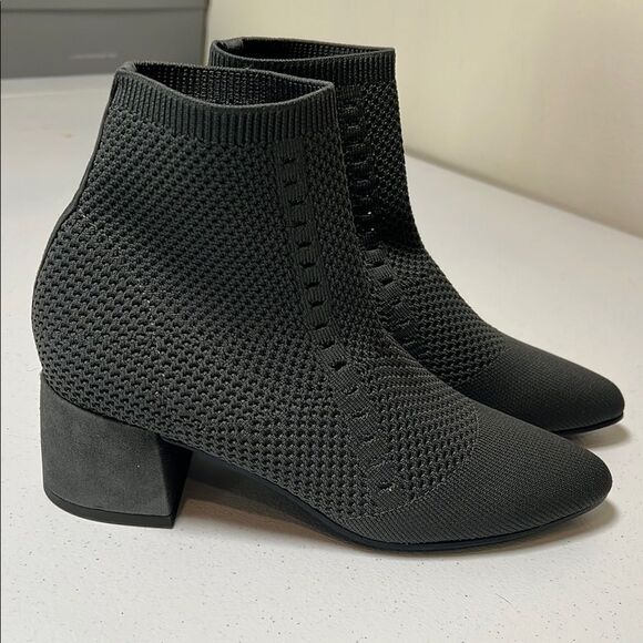 Eileen Fisher Honey Graphite Stretch boots shoes - Picture 1 of 6